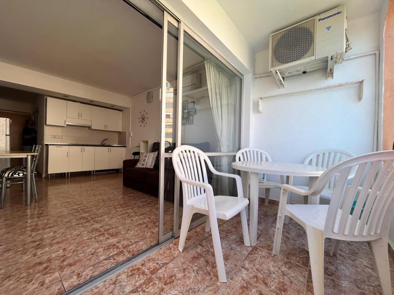 Estudio Con Tres Piscinas Comunitarias Y Pista De Tenis Roses Esterno foto