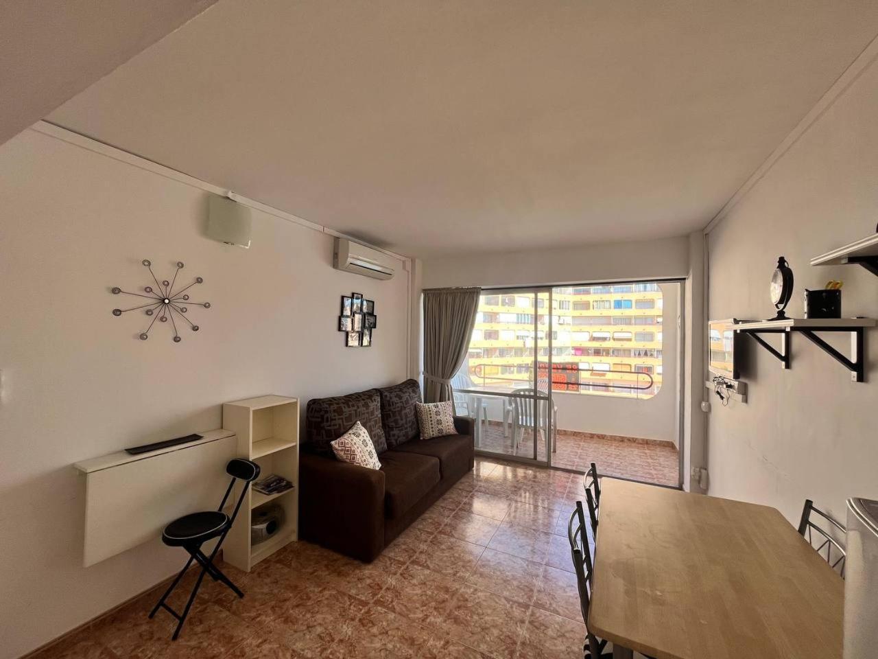 Estudio Con Tres Piscinas Comunitarias Y Pista De Tenis Roses Esterno foto